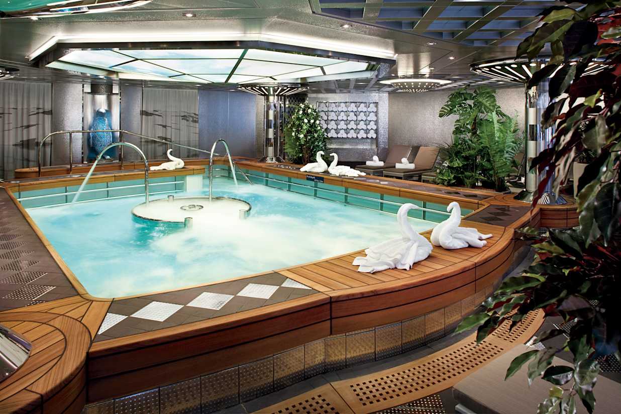Nieuw Amsterdam Hydro Pool